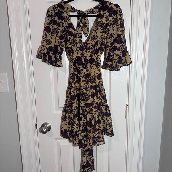 Storia from Apricot Lane V Back Dress - Picture 6 of 8